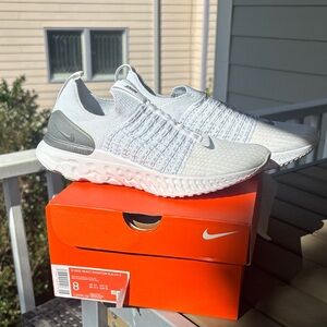 Nike React Phantom Run - NEVER WORN